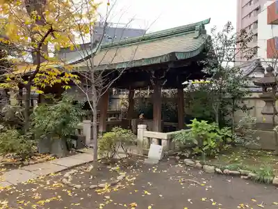 小野照崎神社の手水舎