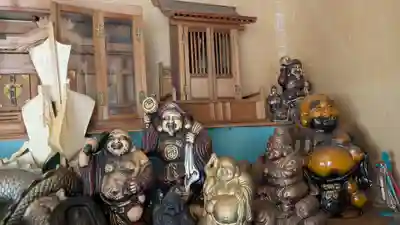 札幌大師　招福寺の像