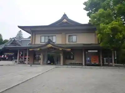 箭弓稲荷神社の{uncategorized: "未分類", other: "その他", undefined: "問題あり", building: "その他建物", grave: "お墓", sacred_gate: "鳥居", guardian: "狛犬", statue: "像", buddha: "仏像", history: "歴史", nature: "自然", garden: "庭園", animal: "動物", pagoda: "塔", temizu: "手水舎", mountain_gate: "山門・神門", sanctuary: "本殿・本堂", subordinate: "末社・摂社", art: "芸術", scenery: "景色", jizo: "地蔵", ema: "絵馬", goshuin: "御朱印", omikuji: "おみくじ", items: "授与品その他", amulet: "お守り", goshuincho: "御朱印帳", eats: "食事", festival: "お祭り", votive_dance: "神楽", shichigosan: "七五三参", wedding: "結婚式", experience: "体験その他", initially: "初詣", around: "周辺", anti_infection: "感染症対策"}