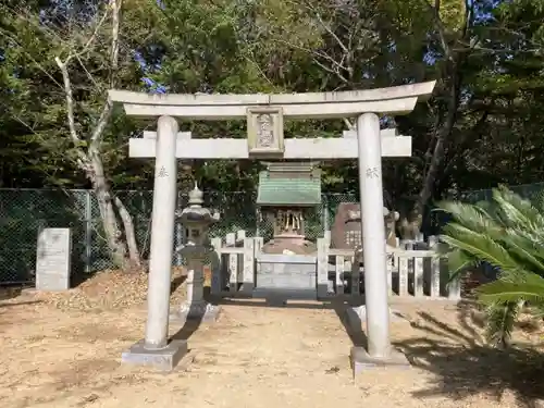 日尾八幡神社の末社