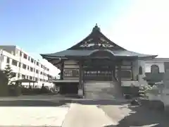 長善寺の本殿