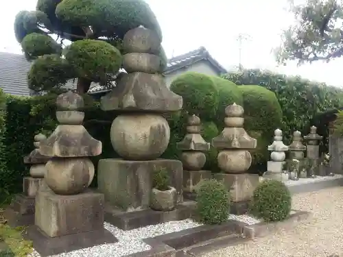 西琳寺の塔