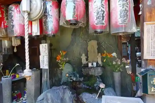 西福寺の像