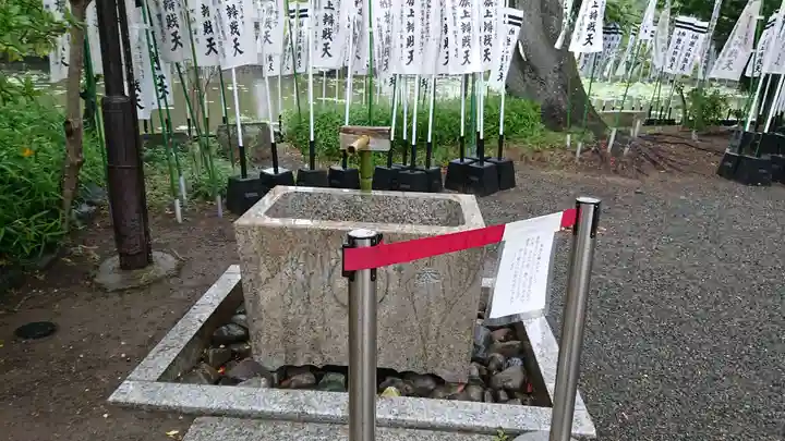 旗上弁財天社の手水舎
