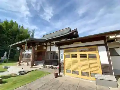 法岩院の本殿・本堂