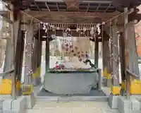 彌彦神社 (伊夜日子神社)の手水舎