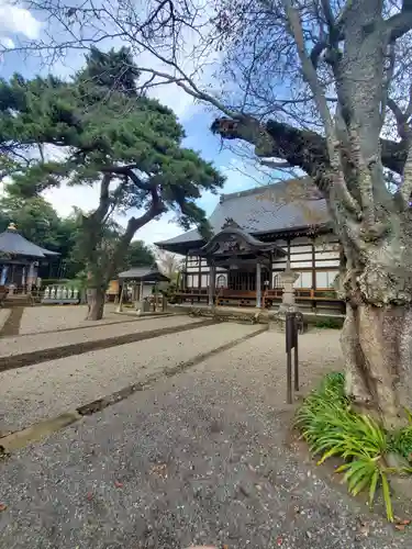 與楽寺の本殿・本堂