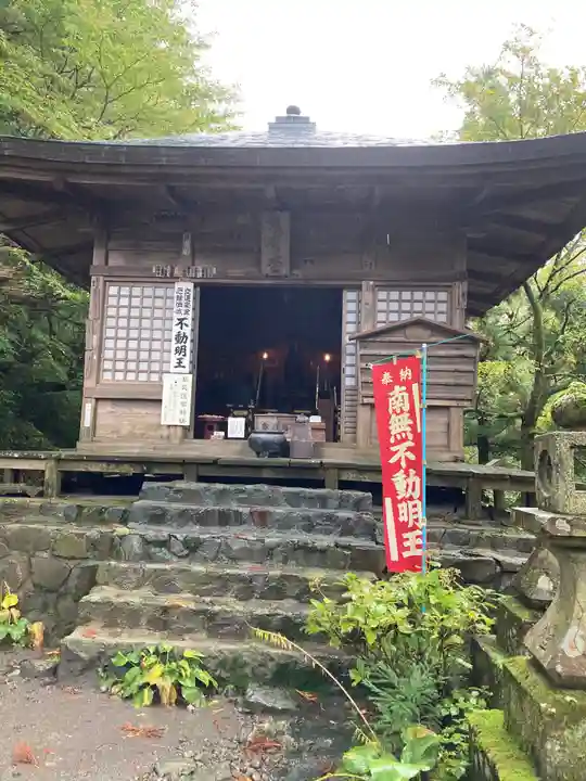 大山寺の本殿・本堂