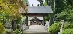 神明社の山門