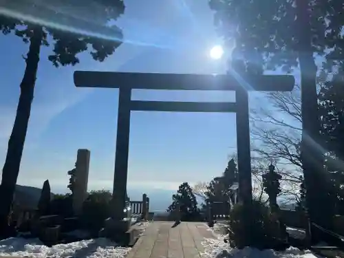 大山阿夫利神社の鳥居