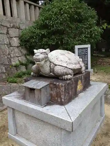 松帆神社の像