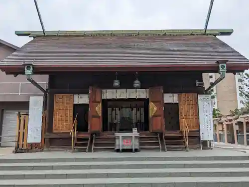 鶴見神社の本殿・本堂