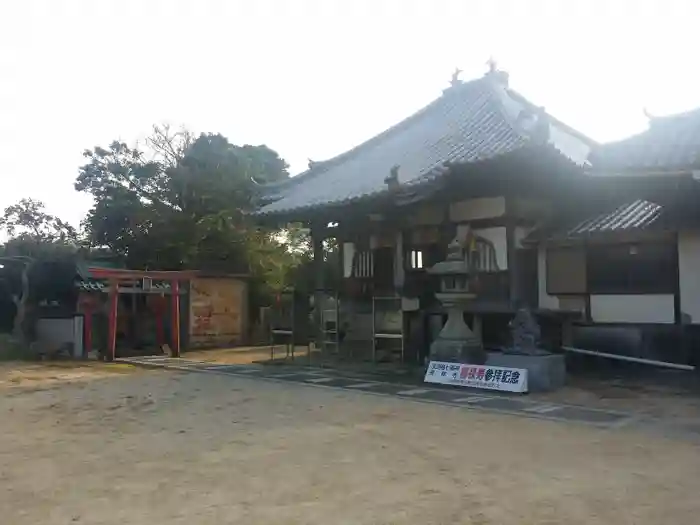 長林寺の本殿