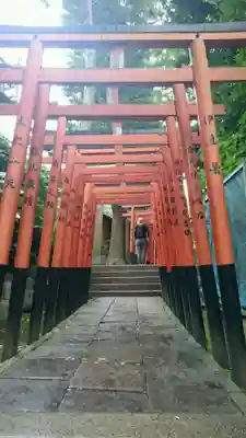 花園稲荷神社の鳥居