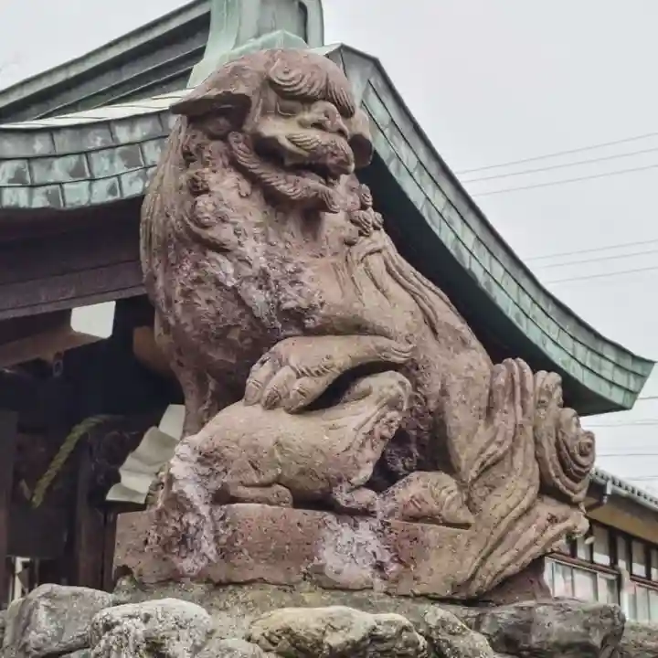 須賀神社の狛犬