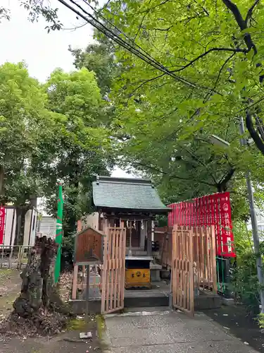 桐ヶ谷氷川神社の末社・摂社
