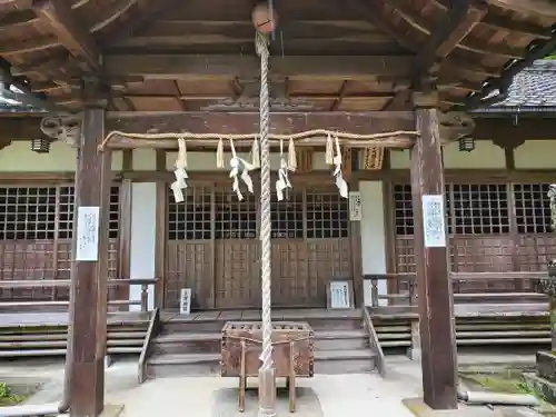 穴師坐兵主神社の本殿・本堂