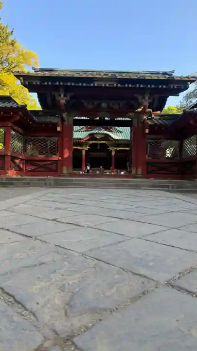 根津神社の{uncategorized: "未分類", other: "その他", undefined: "問題あり", building: "その他建物", grave: "お墓", sacred_gate: "鳥居", guardian: "狛犬", statue: "像", buddha: "仏像", history: "歴史", nature: "自然", garden: "庭園", animal: "動物", pagoda: "塔", temizu: "手水舎", mountain_gate: "山門・神門", sanctuary: "本殿・本堂", subordinate: "末社・摂社", art: "芸術", scenery: "景色", jizo: "地蔵", ema: "絵馬", goshuin: "御朱印", omikuji: "おみくじ", items: "授与品その他", amulet: "お守り", goshuincho: "御朱印帳", eats: "食事", festival: "お祭り", votive_dance: "神楽", shichigosan: "七五三参", wedding: "結婚式", experience: "体験その他", initially: "初詣", around: "周辺", anti_infection: "感染症対策"}