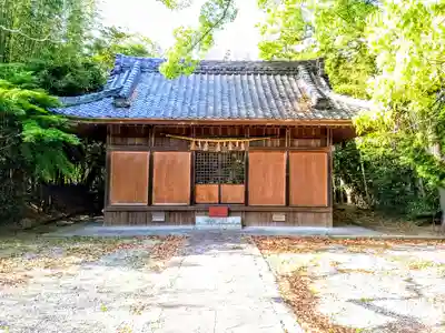 白山社の本殿・本堂