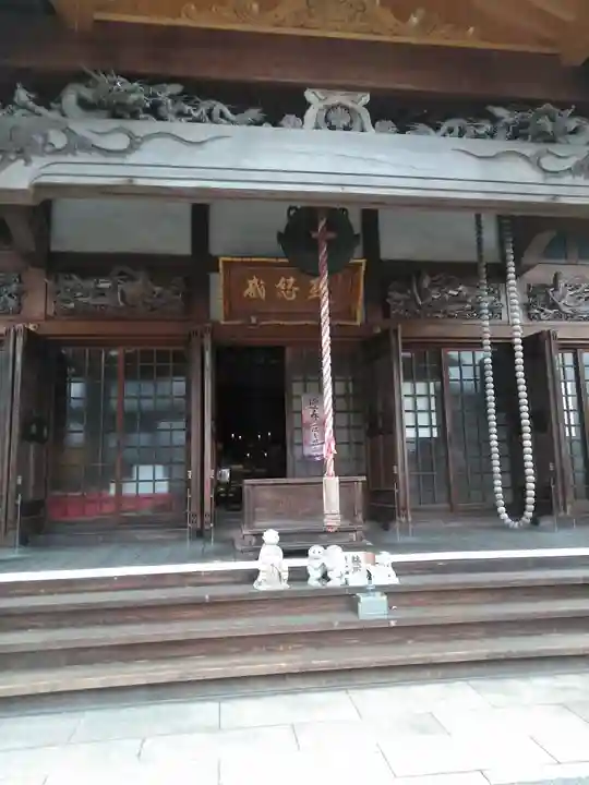 臨済寺の本殿・本堂