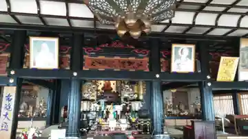 蓮華院誕生寺 本院の本殿・本堂
