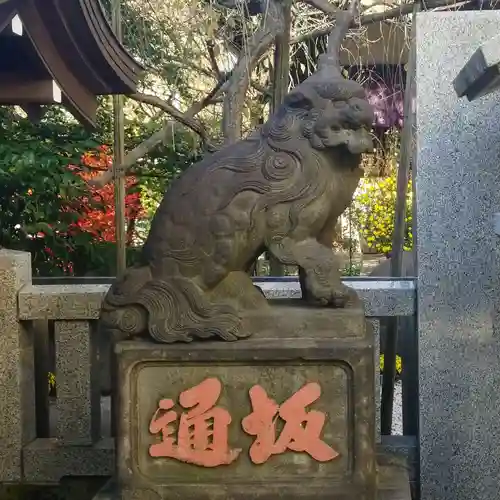 牛天神北野神社の狛犬