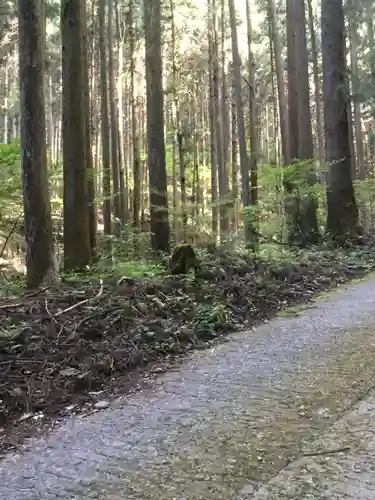 軍刀利神社の周辺