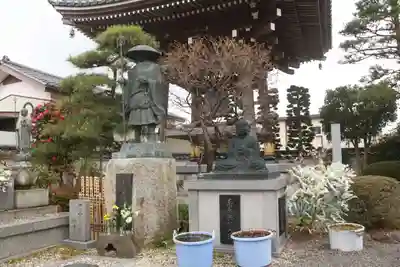 阿弥陀寺の像