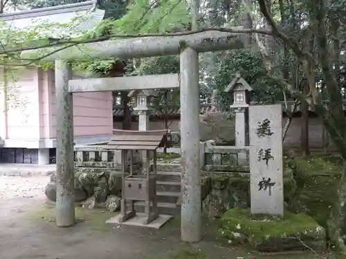 多田神社の末社・摂社