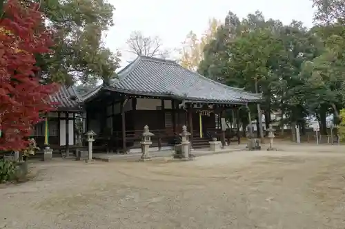 秦楽寺の本殿