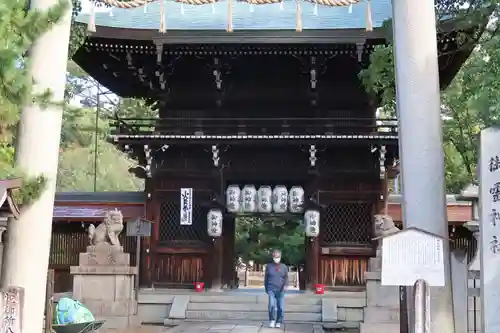 御霊神社（上御霊神社）の山門・神門