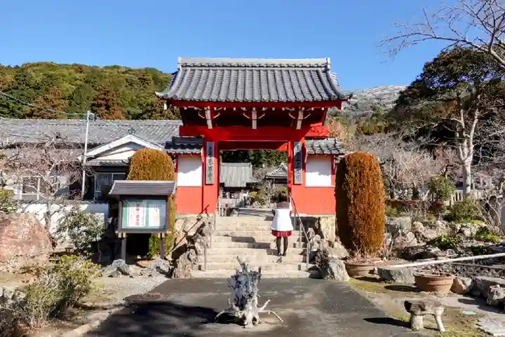 赤岩寺の山門・神門