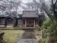 頼政神社の本殿・本堂