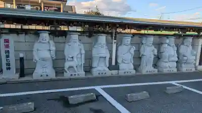 河童神社の{uncategorized: "未分類", other: "その他", undefined: "問題あり", building: "その他建物", grave: "お墓", sacred_gate: "鳥居", guardian: "狛犬", statue: "像", buddha: "仏像", history: "歴史", nature: "自然", garden: "庭園", animal: "動物", pagoda: "塔", temizu: "手水舎", mountain_gate: "山門・神門", sanctuary: "本殿・本堂", subordinate: "末社・摂社", art: "芸術", scenery: "景色", jizo: "地蔵", ema: "絵馬", goshuin: "御朱印", omikuji: "おみくじ", items: "授与品その他", amulet: "お守り", goshuincho: "御朱印帳", eats: "食事", festival: "お祭り", votive_dance: "神楽", shichigosan: "七五三参", wedding: "結婚式", experience: "体験その他", initially: "初詣", around: "周辺", anti_infection: "感染症対策"}