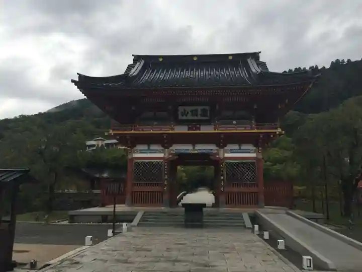 勝尾寺の山門・神門