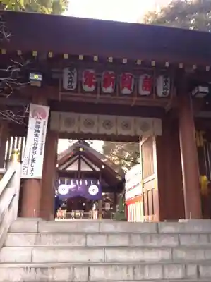 東京大神宮の山門・神門