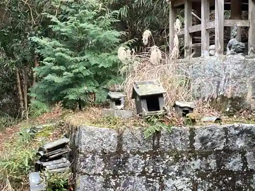 河内神社の末社・摂社