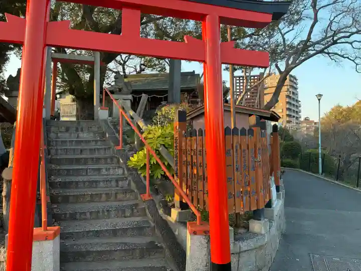 股ヶ池明神の{uncategorized: "未分類", other: "その他", undefined: "問題あり", building: "その他建物", grave: "お墓", sacred_gate: "鳥居", guardian: "狛犬", statue: "像", buddha: "仏像", history: "歴史", nature: "自然", garden: "庭園", animal: "動物", pagoda: "塔", temizu: "手水舎", mountain_gate: "山門・神門", sanctuary: "本殿・本堂", subordinate: "末社・摂社", art: "芸術", scenery: "景色", jizo: "地蔵", ema: "絵馬", goshuin: "御朱印", omikuji: "おみくじ", items: "授与品その他", amulet: "お守り", goshuincho: "御朱印帳", eats: "食事", festival: "お祭り", votive_dance: "神楽", shichigosan: "七五三参", wedding: "結婚式", experience: "体験その他", initially: "初詣", around: "周辺", anti_infection: "感染症対策"}