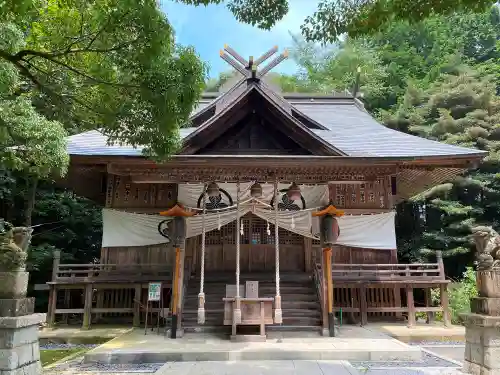 阿伎留神社の本殿・本堂