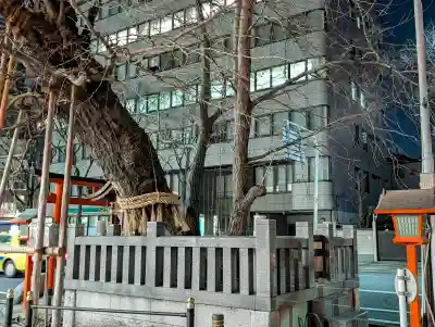 龍王大神の{uncategorized: "未分類", other: "その他", undefined: "問題あり", building: "その他建物", grave: "お墓", sacred_gate: "鳥居", guardian: "狛犬", statue: "像", buddha: "仏像", history: "歴史", nature: "自然", garden: "庭園", animal: "動物", pagoda: "塔", temizu: "手水舎", mountain_gate: "山門・神門", sanctuary: "本殿・本堂", subordinate: "末社・摂社", art: "芸術", scenery: "景色", jizo: "地蔵", ema: "絵馬", goshuin: "御朱印", omikuji: "おみくじ", items: "授与品その他", amulet: "お守り", goshuincho: "御朱印帳", eats: "食事", festival: "お祭り", votive_dance: "神楽", shichigosan: "七五三参", wedding: "結婚式", experience: "体験その他", initially: "初詣", around: "周辺", anti_infection: "感染症対策"}