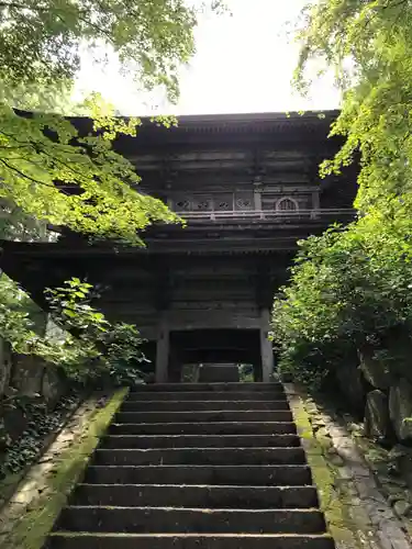 泰寧寺の山門