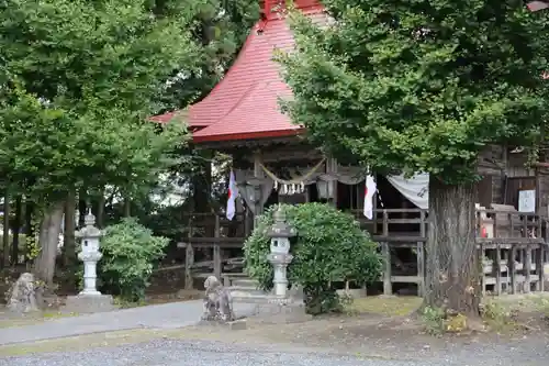 温泉神社の本殿