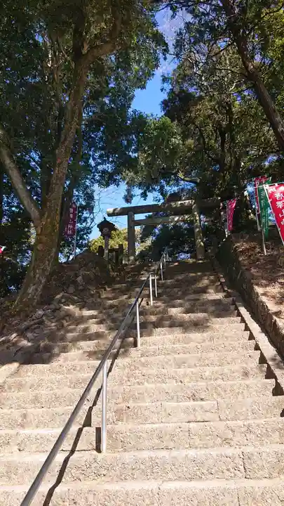 唐澤山神社の鳥居