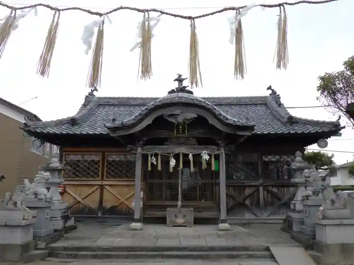 八幡神社の本殿・本堂