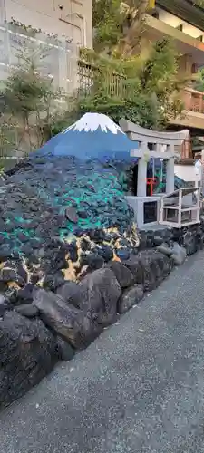 京濱伏見稲荷神社の末社・摂社
