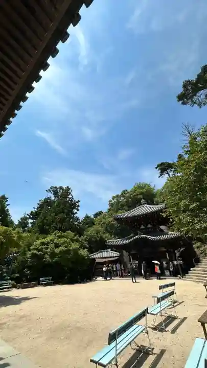 霊火堂の{uncategorized: "未分類", other: "その他", undefined: "問題あり", building: "その他建物", grave: "お墓", sacred_gate: "鳥居", guardian: "狛犬", statue: "像", buddha: "仏像", history: "歴史", nature: "自然", garden: "庭園", animal: "動物", pagoda: "塔", temizu: "手水舎", mountain_gate: "山門・神門", sanctuary: "本殿・本堂", subordinate: "末社・摂社", art: "芸術", scenery: "景色", jizo: "地蔵", ema: "絵馬", goshuin: "御朱印", omikuji: "おみくじ", items: "授与品その他", amulet: "お守り", goshuincho: "御朱印帳", eats: "食事", festival: "お祭り", votive_dance: "神楽", shichigosan: "七五三参", wedding: "結婚式", experience: "体験その他", initially: "初詣", around: "周辺", anti_infection: "感染症対策"}