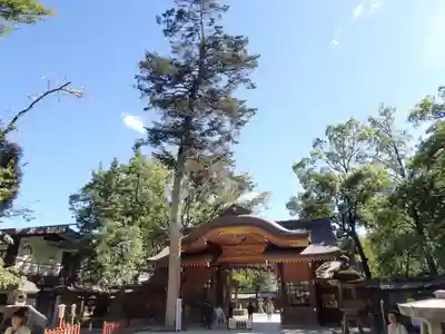 大國魂神社の山門・神門