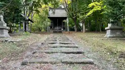 旧信濃神社のその他建物