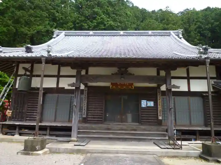 不盡山 龍祥寺の本殿・本堂