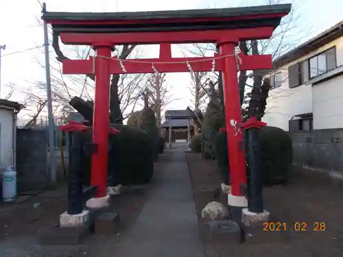 氷川神社の鳥居